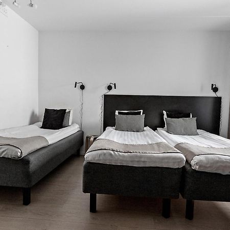 Forenom Hotel Flemingsberg - 10Min From Aelvsjoe Huddinge Exterior foto