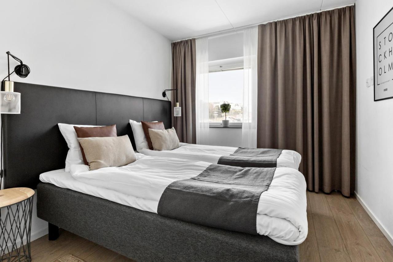 Forenom Hotel Flemingsberg - 10Min From Aelvsjoe Huddinge Exterior foto