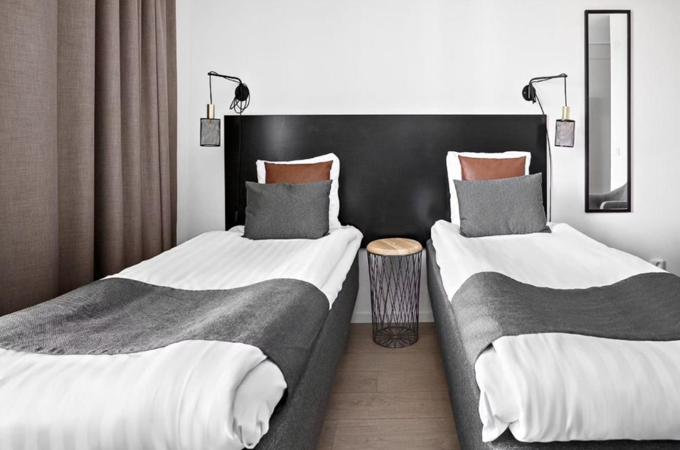 Forenom Hotel Flemingsberg - 10Min From Aelvsjoe Huddinge Exterior foto